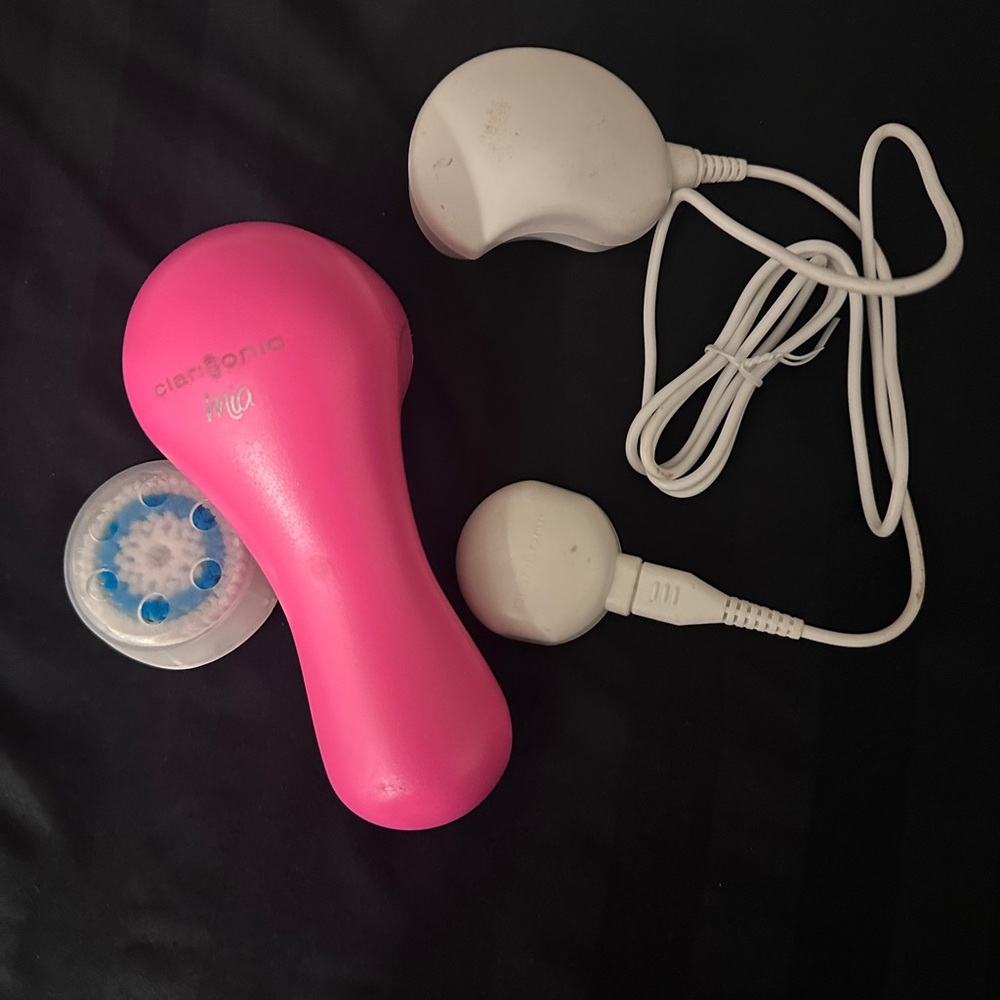 Clarisonic Mia 1, Sonic Facial Cleansing Brush System, Pink